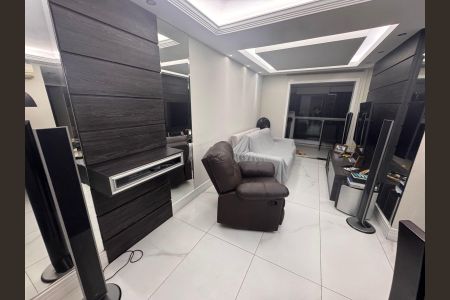Apartamento à venda com 80m², 3 quartos e 2 vagas Apartamento à venda com 80m², 3 quartos e 2 vagasSala