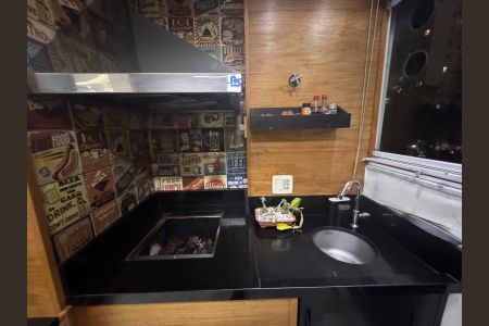 Apartamento à venda com 80m², 3 quartos e 2 vagas Apartamento à venda com 80m², 3 quartos e 2 vagasVaranda