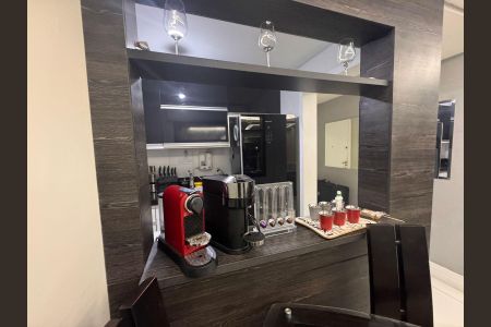 Apartamento à venda com 80m², 3 quartos e 2 vagas Apartamento à venda com 80m², 3 quartos e 2 vagasSala