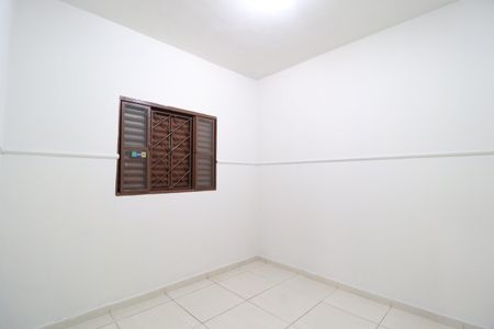 Casa para alugar com 85m², 3 quartos e 2 vagasQuarto 2