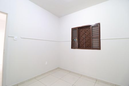 Casa para alugar com 85m², 3 quartos e 2 vagasQuarto 2