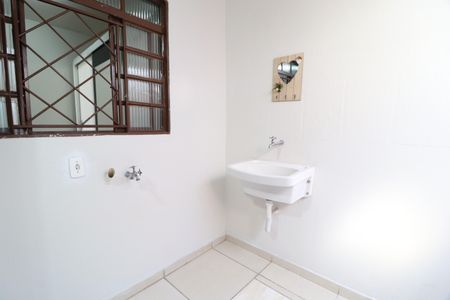 Casa para alugar com 85m², 3 quartos e 2 vagasÁrea de Serviço