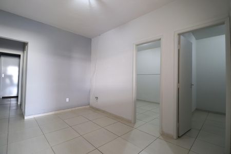 Casa para alugar com 85m², 3 quartos e 2 vagasSala