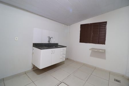 Casa para alugar com 85m², 3 quartos e 2 vagasCozinha