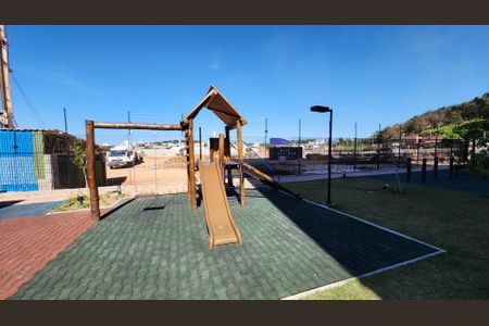 Apartamento para alugar com 100m², 3 quartos e 2 vagasÁrea comum - Playground
