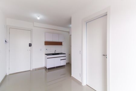 Apartamento à venda com 38m², 2 quartos e sem vaga Apartamento à venda com 38m², 2 quartos e sem vagaSala/Cozinha