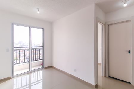 Apartamento à venda com 38m², 2 quartos e sem vaga Apartamento à venda com 38m², 2 quartos e sem vagaSala/Cozinha