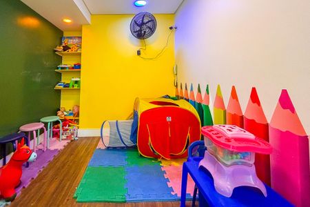 Apartamento à venda com 86m², 3 quartos e 1 vaga Apartamento à venda com 86m², 3 quartos e 1 vagaÁrea comum