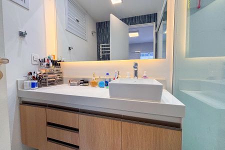 Apartamento à venda com 86m², 3 quartos e 1 vaga Apartamento à venda com 86m², 3 quartos e 1 vagaBanheiro do Quarto 3