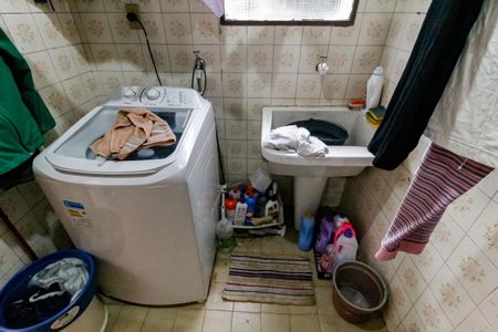 Casa de condomínio à venda com 135m², 3 quartos e 3 vagasÁrea de Serviço