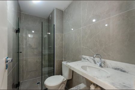 Apartamento para alugar com 38m², 2 quartos e sem vagaBanheiro