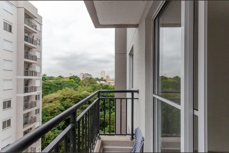 Apartamento para alugar com 38m², 2 quartos e sem vagaSala - Sacada