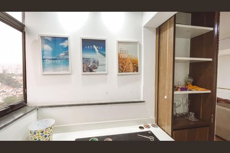 Apartamento à venda com 148m², 3 quartos e 3 vagasEscritório