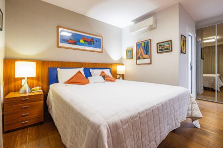 Apartamento à venda com 223m², 3 quartos e 4 vagasSuíte 1