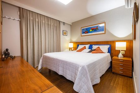 Apartamento à venda com 223m², 3 quartos e 4 vagasSuíte 1