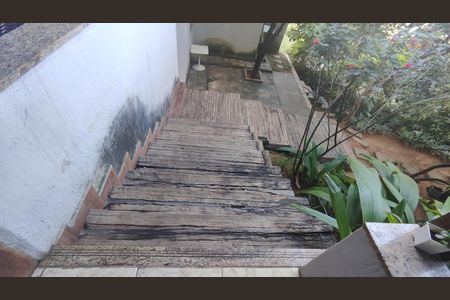 Casa à venda com 874m², 4 quartos e 6 vagasÁrea Externa