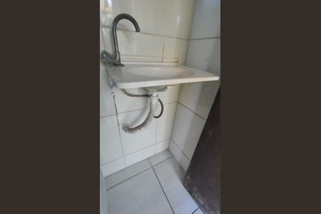 Casa à venda com 874m², 4 quartos e 6 vagasBanheiro 2