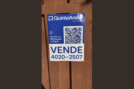 Casa à venda com 874m², 4 quartos e 6 vagasPlaca