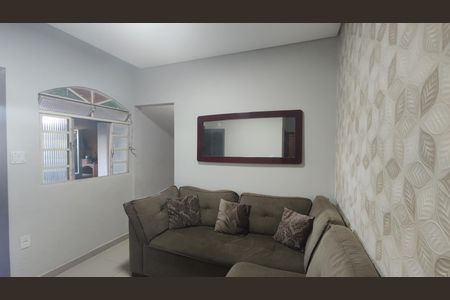 Casa à venda com 874m², 4 quartos e 6 vagasSala 1