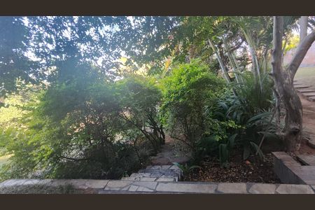 Casa à venda com 874m², 4 quartos e 6 vagasÁrea Externa