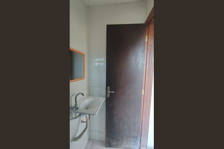 Casa à venda com 874m², 4 quartos e 6 vagasBanheiro 2