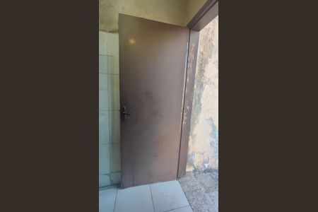 Casa à venda com 874m², 4 quartos e 6 vagasBanheiro de Serviço