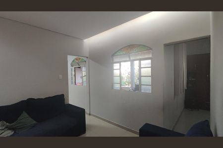 Casa à venda com 874m², 4 quartos e 6 vagasSala 2