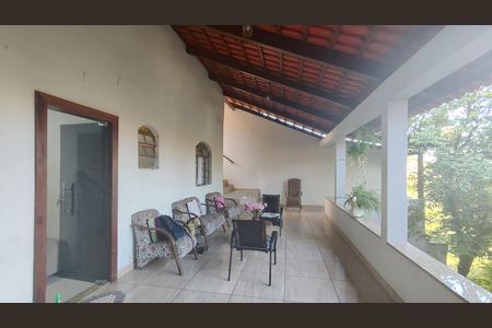 Casa à venda com 874m², 4 quartos e 6 vagasVaranda da Sala