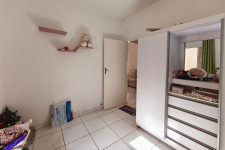 Casa à venda com 120m², 4 quartos e 3 vagasQuarto 2