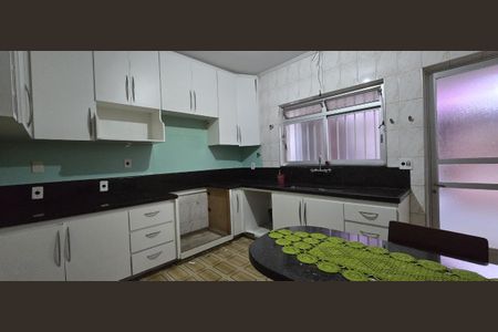 Casa à venda com 250m², 3 quartos e 3 vagas Casa à venda com 250m², 3 quartos e 3 vagasFoto 16