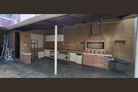 Casa à venda com 250m², 3 quartos e 3 vagas Casa à venda com 250m², 3 quartos e 3 vagasFoto 09