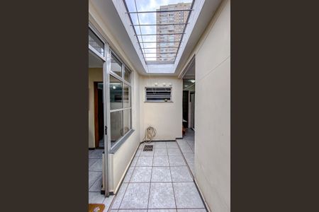 Casa à venda com 95m², 2 quartos e 2 vagasÁrea de Serviço