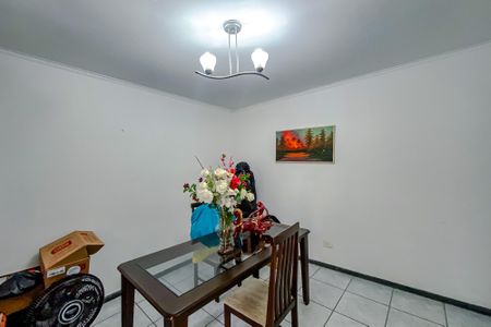 Casa à venda com 95m², 2 quartos e 2 vagasSuíte 2