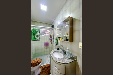 Casa à venda com 95m², 2 quartos e 2 vagasBanheiro da Suíte 1