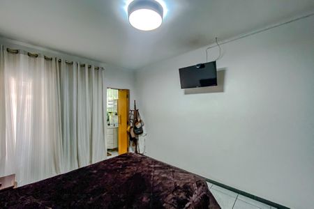 Casa à venda com 95m², 2 quartos e 2 vagasSuíte 1