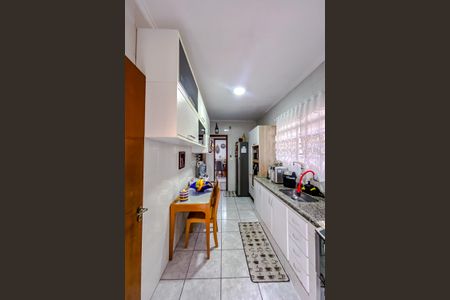 Casa à venda com 95m², 2 quartos e 2 vagasCozinha