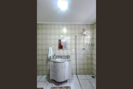 Casa à venda com 95m², 2 quartos e 2 vagasBanheiro da Suíte 2