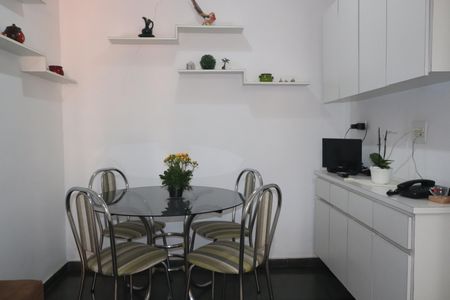 Apartamento para alugar com 145m², 3 quartos e 1 vagaCopa