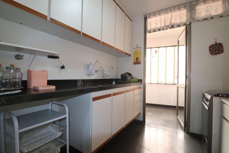 Apartamento para alugar com 145m², 3 quartos e 1 vagaCozinha