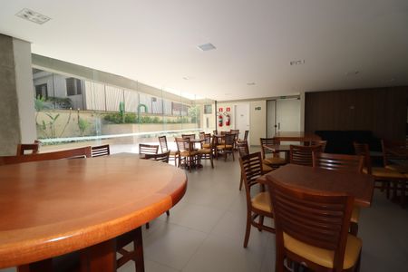 Apartamento para alugar com 145m², 3 quartos e 1 vagaÁrea comum - Salão de festas