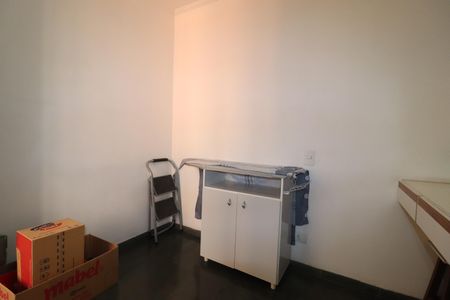 Apartamento para alugar com 145m², 3 quartos e 1 vagaQuarto de Serviço