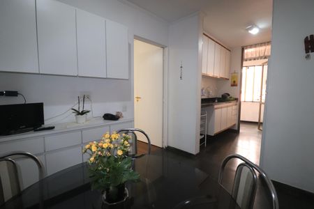 Apartamento para alugar com 145m², 3 quartos e 1 vagaCopa