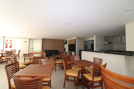 Apartamento para alugar com 145m², 3 quartos e 1 vagaÁrea comum