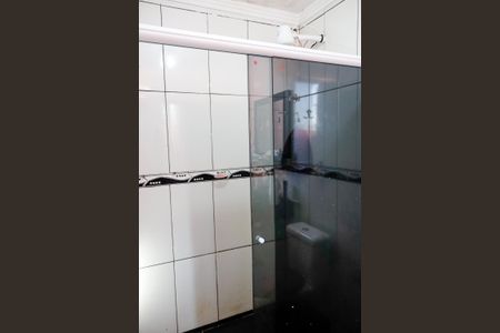 Casa à venda com 206m², 4 quartos e sem vaga Casa à venda com 206m², 4 quartos e sem vagaBanheiro da Suíte 1