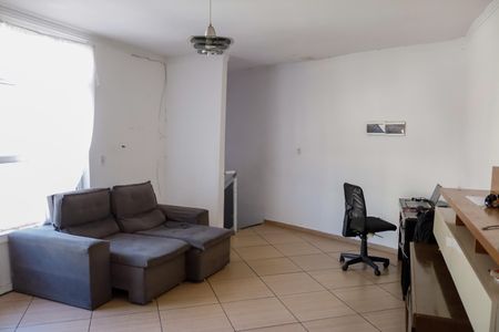 Casa à venda com 206m², 4 quartos e sem vaga Casa à venda com 206m², 4 quartos e sem vagaSala 2