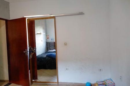 Casa à venda com 206m², 4 quartos e sem vaga Casa à venda com 206m², 4 quartos e sem vagaSuíte 2