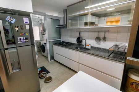 Apartamento à venda com 106m², 3 quartos e 2 vagasCozinha
