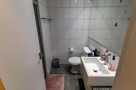 Apartamento à venda com 106m², 3 quartos e 2 vagasBanheiro do Quarto