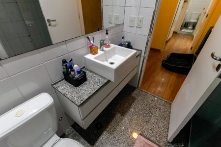 Apartamento à venda com 106m², 3 quartos e 2 vagasBanheiro do Quarto