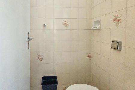 Apartamento para alugar com 67m², 3 quartos e 1 vaga Apartamento para alugar com 67m², 3 quartos e 1 vagaBanheiro de Serviço